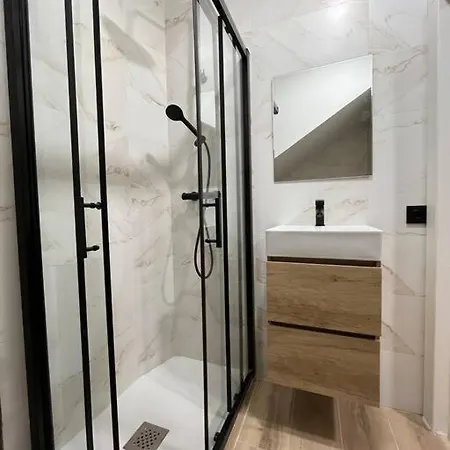 아파트 Supercentrico 오비에도